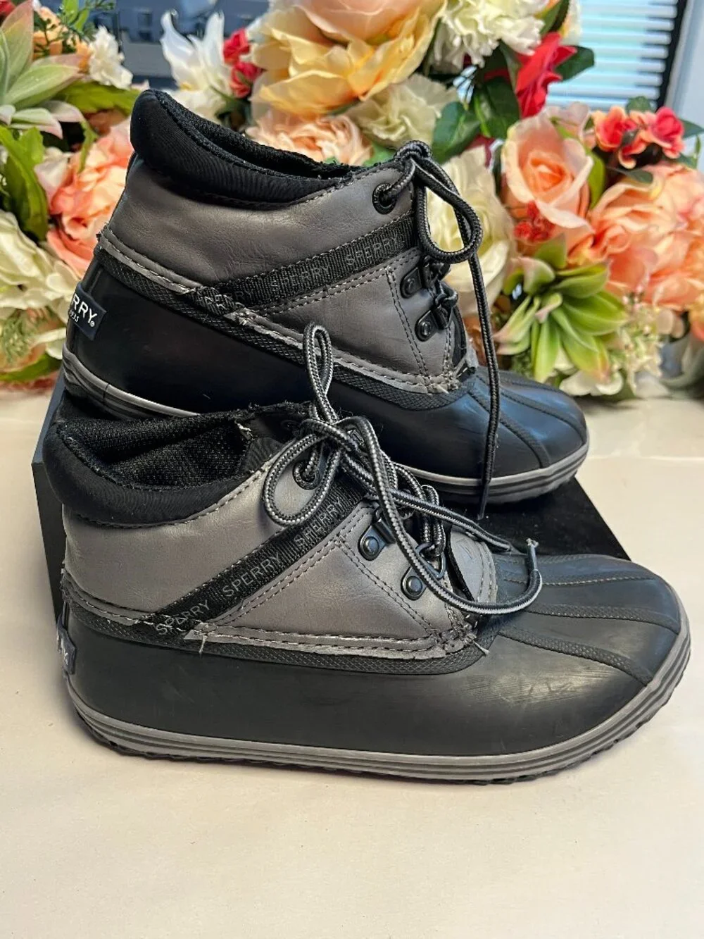 Sperry Bowline Storm Duck Boots Black Charcoal Kids Size 2 STK265260